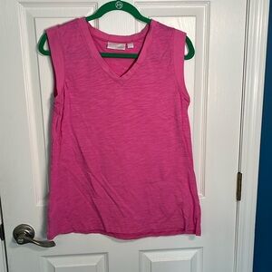 BELLE by Kim gravel NWOT mixed media slub and ribbed V-neck top size medium